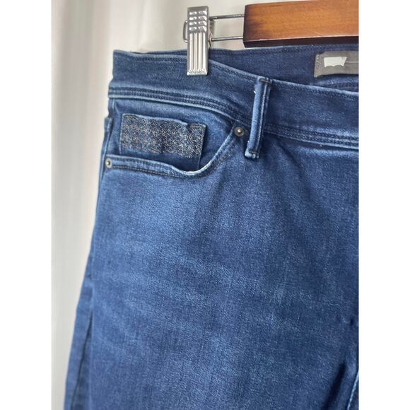Levi's denim blue jeans women's size 16 512 Straight Leg * FLAW - see descri * - Picture 5 of 14